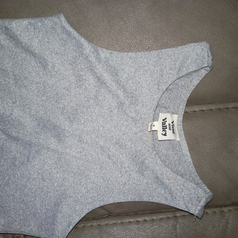 Valley Soft Stretch Gray Tank Top - Womens